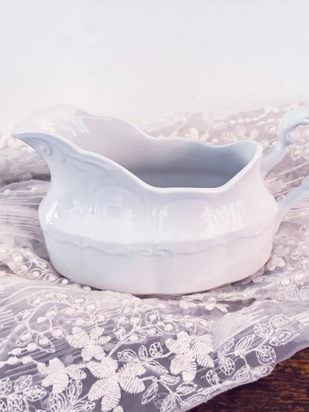 Vintage J & G Meakin Ironstone Gravy Boat